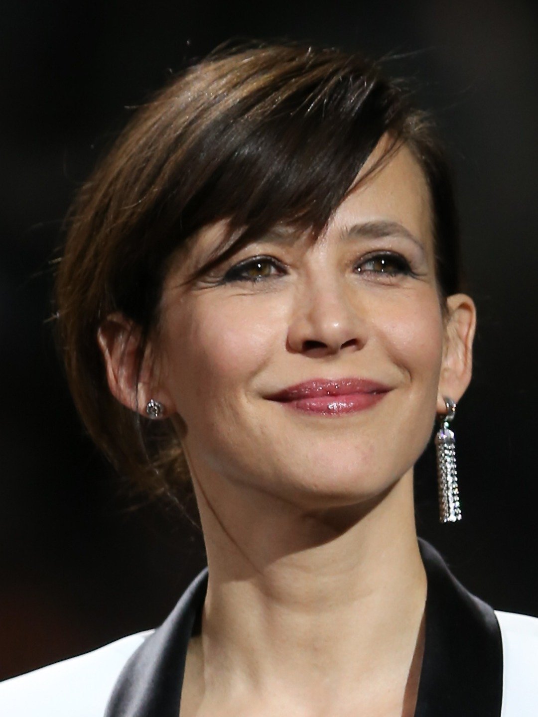 How tall is Sophie Marceau?
